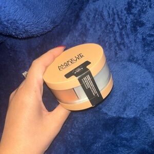 Makeup for ever powder